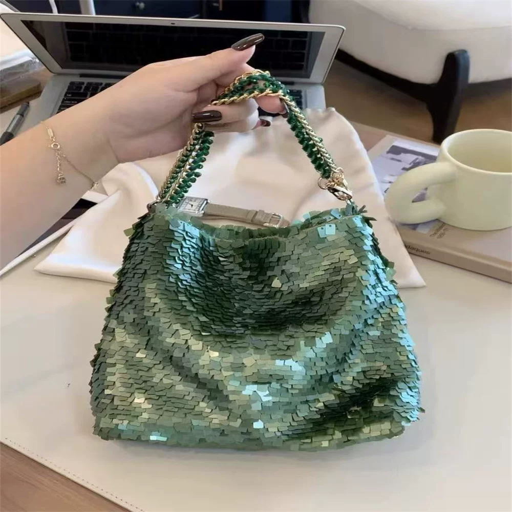 Tessuto ricamato con paillette - Embroidery Bag recensione e prezzo