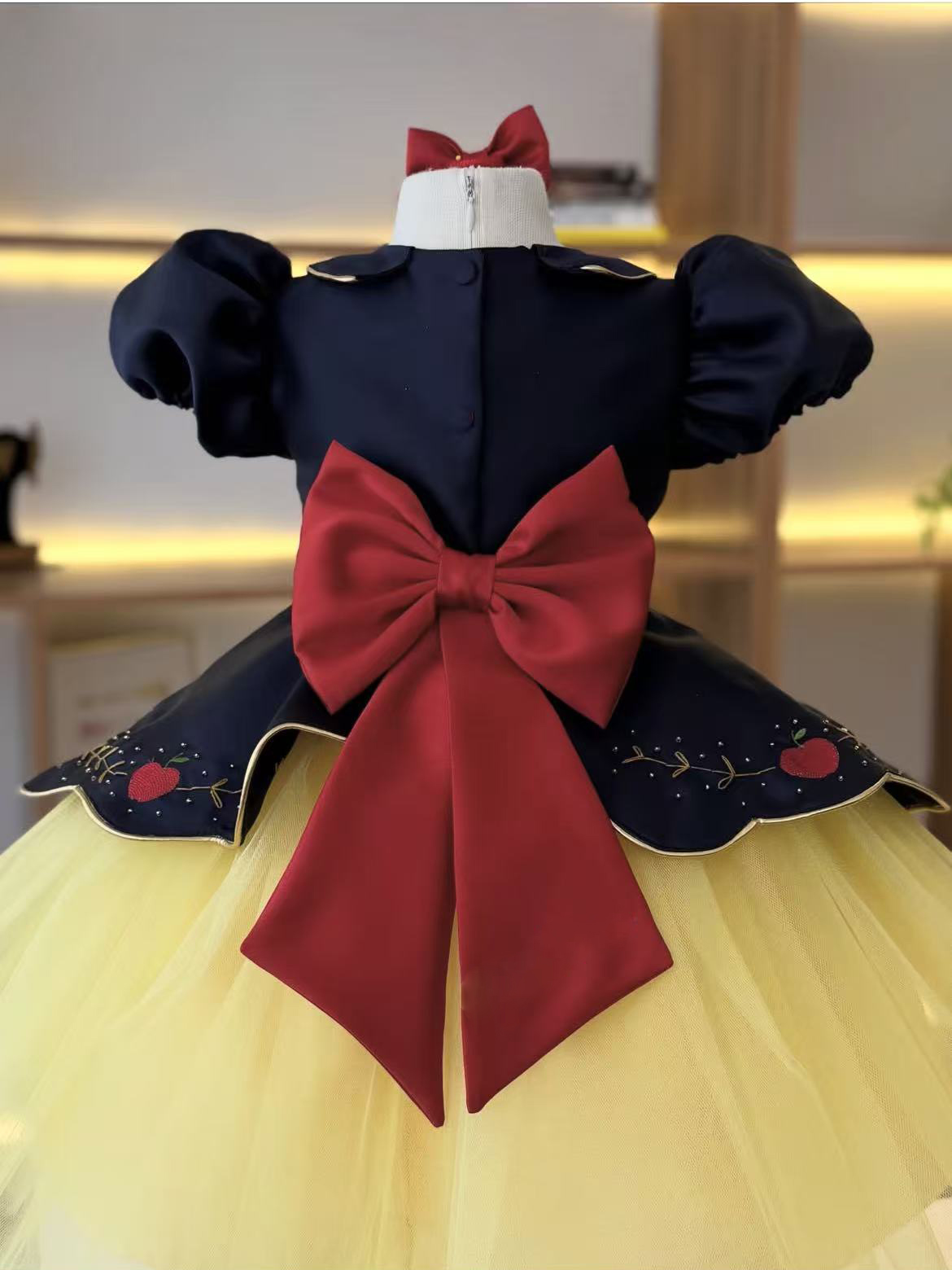 Abito estivo per bambina, con  - Embroidery Yellow Dress recensione e prezzo