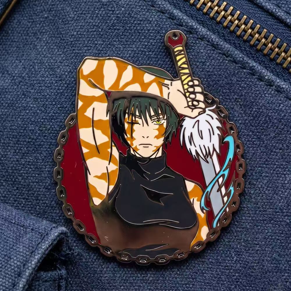 Spilla smaltata con personaggi - Embroidery Reddit recensione e prezzo